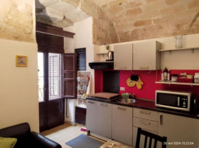 Casamaqueda26, Bilocale indipendente presso palazzo Filangeri-Cutò